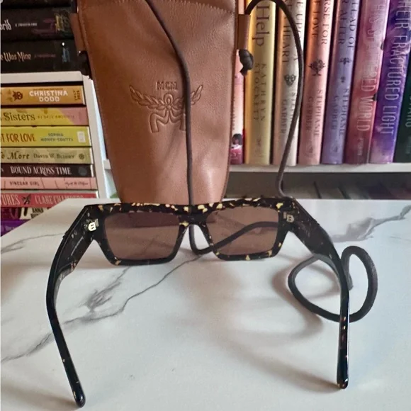 MCM Tortoise Sunglasses with Crossbody Pouch Celine Acetate Triomphe Sunglasses CL40308U Tortoise 1803225  main image 3